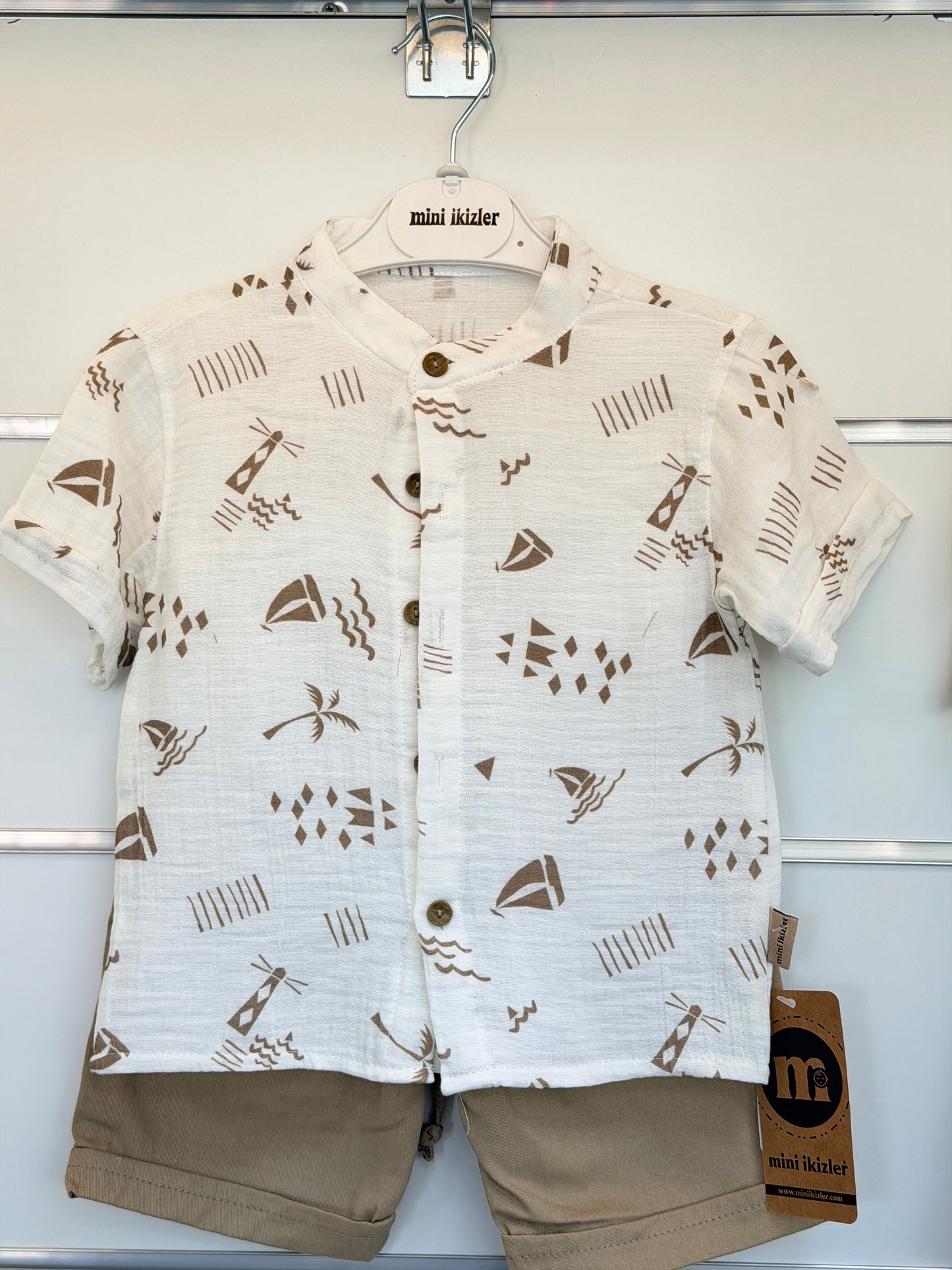 Mini İkizler Zomerset – Shirt & Short Beige