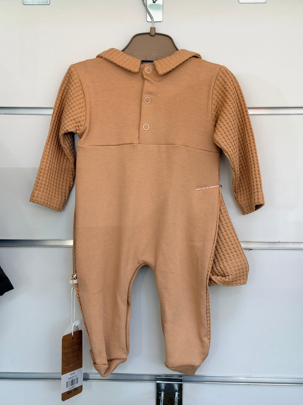 Mammy&Daddy Beige Boxpakje met Mutsje