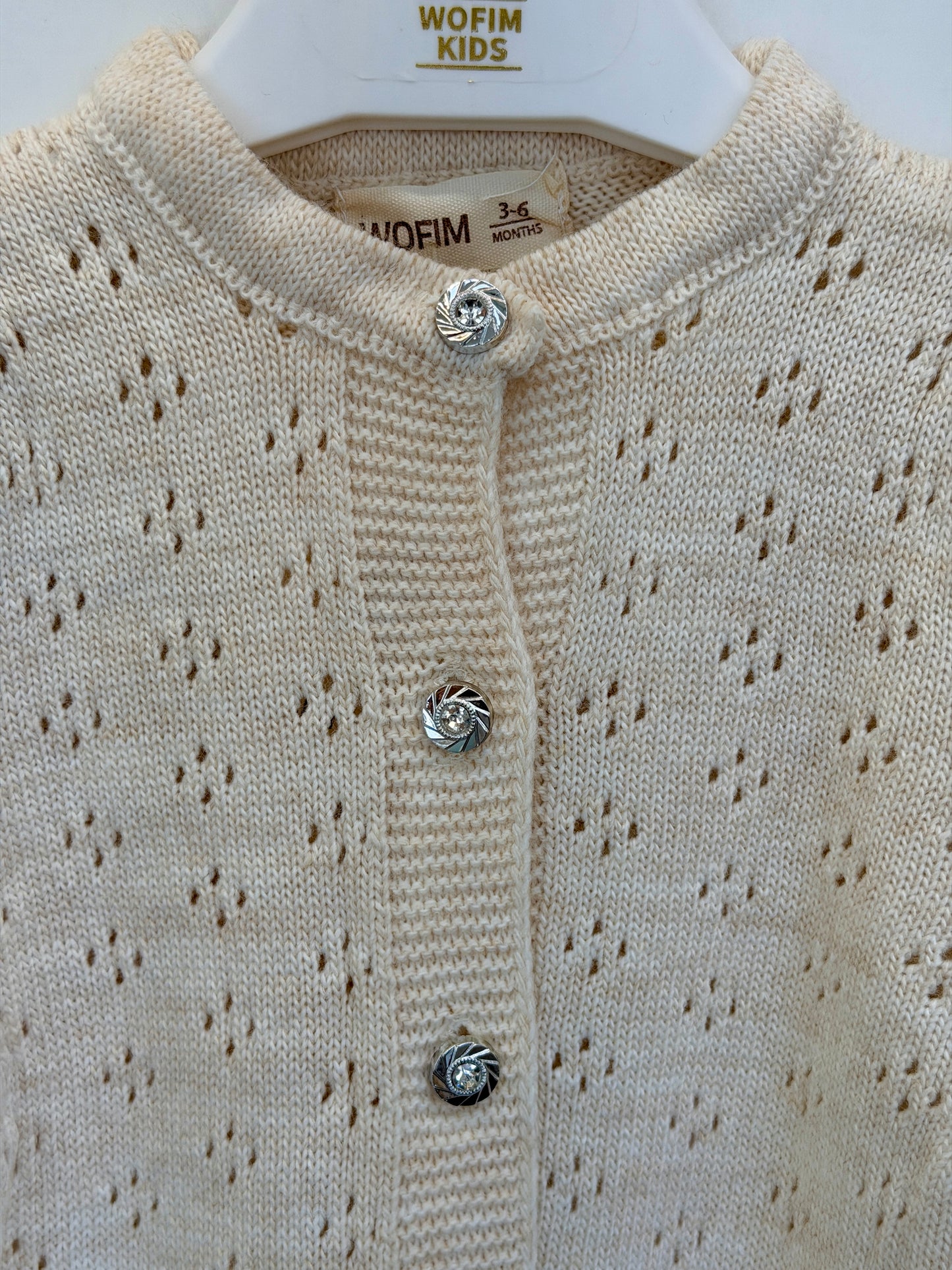 Wofim Kids Gebreid Vest – Elegant Baby Vest