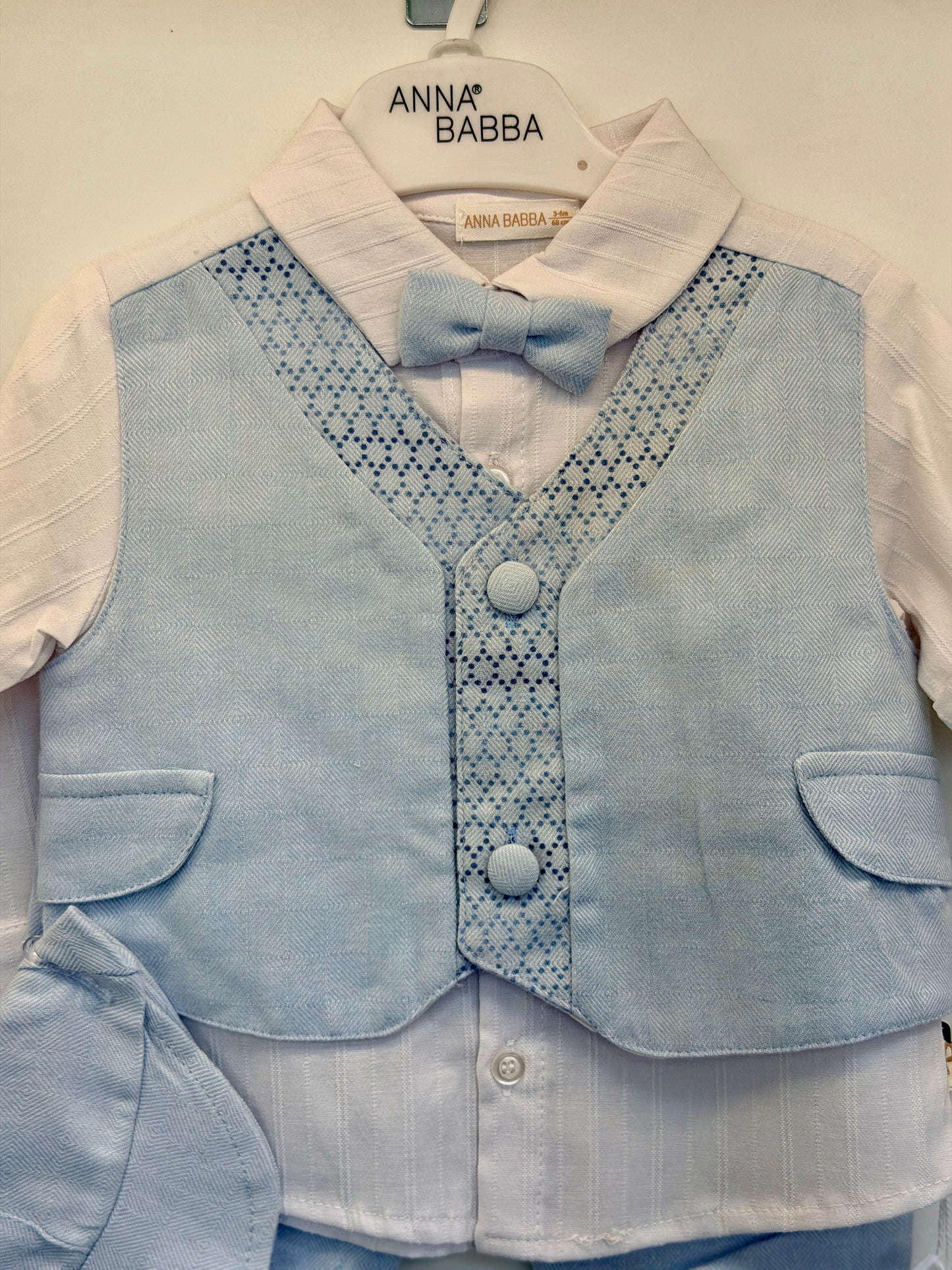 Anna Babba 4-Delige Baby Set – Vest, Overhemd, Broek & Muts