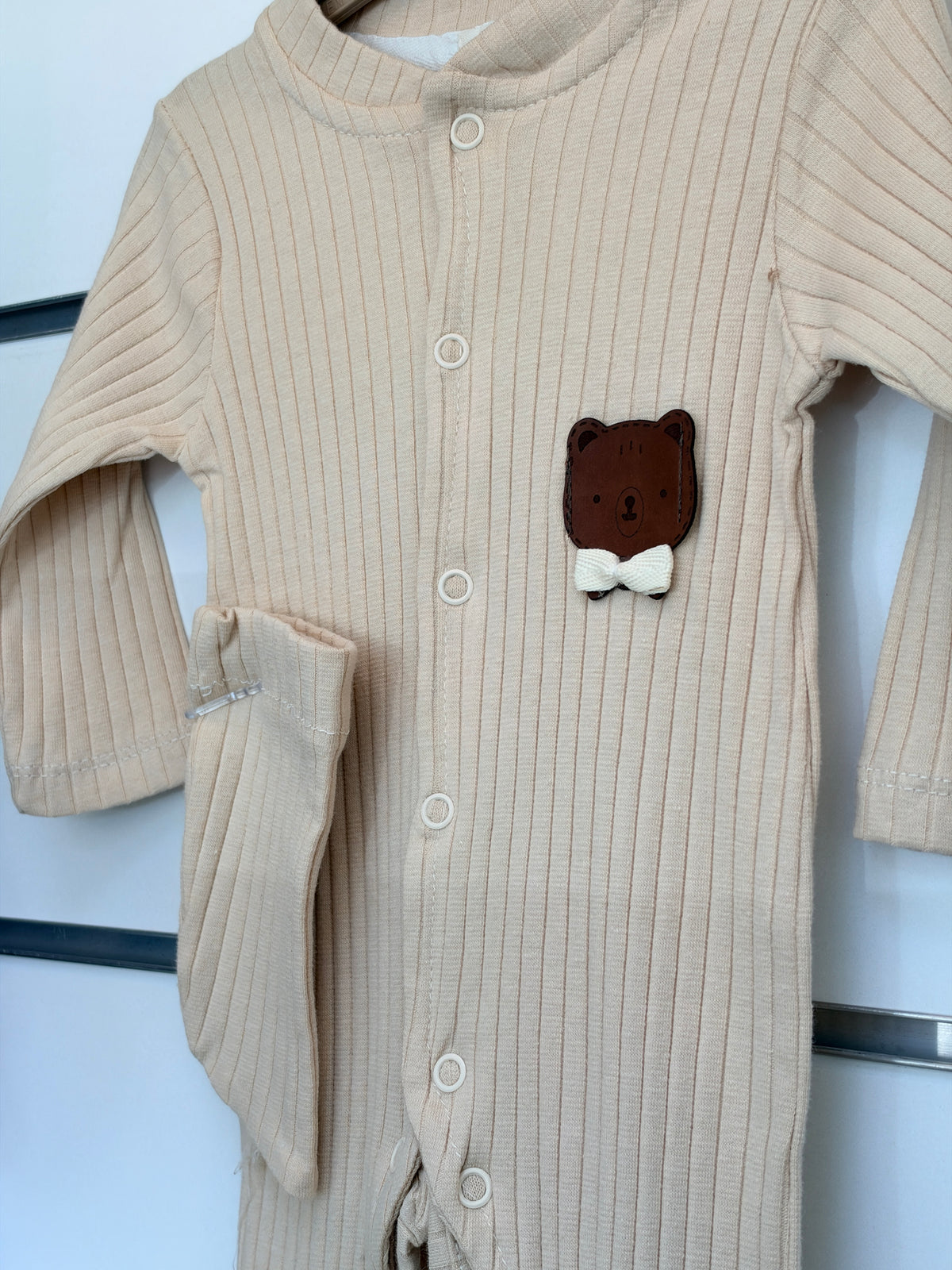 Baby Rib Romper met Voetjes & Haarband – Oudroze | Teddy Bear