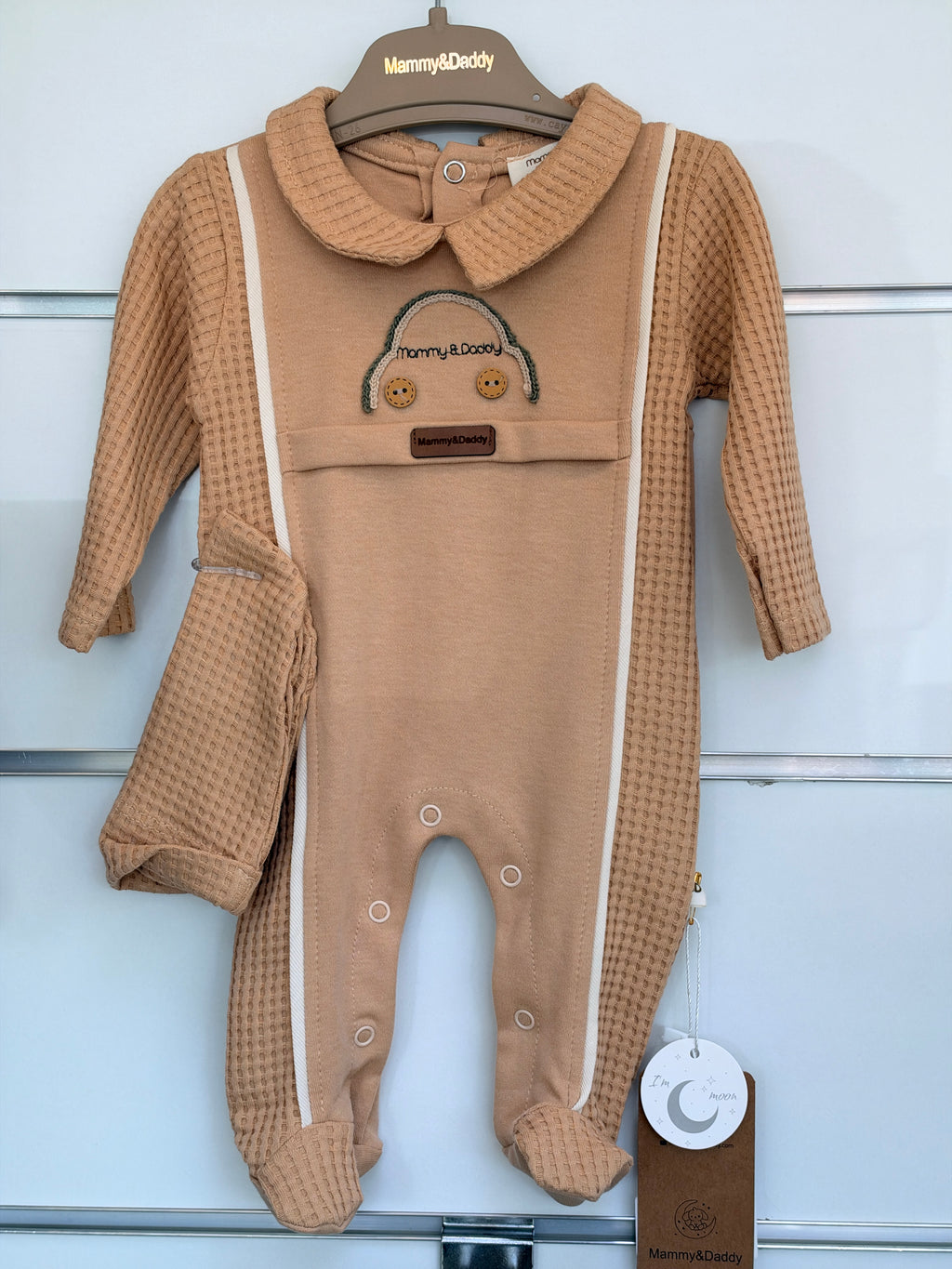 Mammy&Daddy Beige Boxpakje met Mutsje