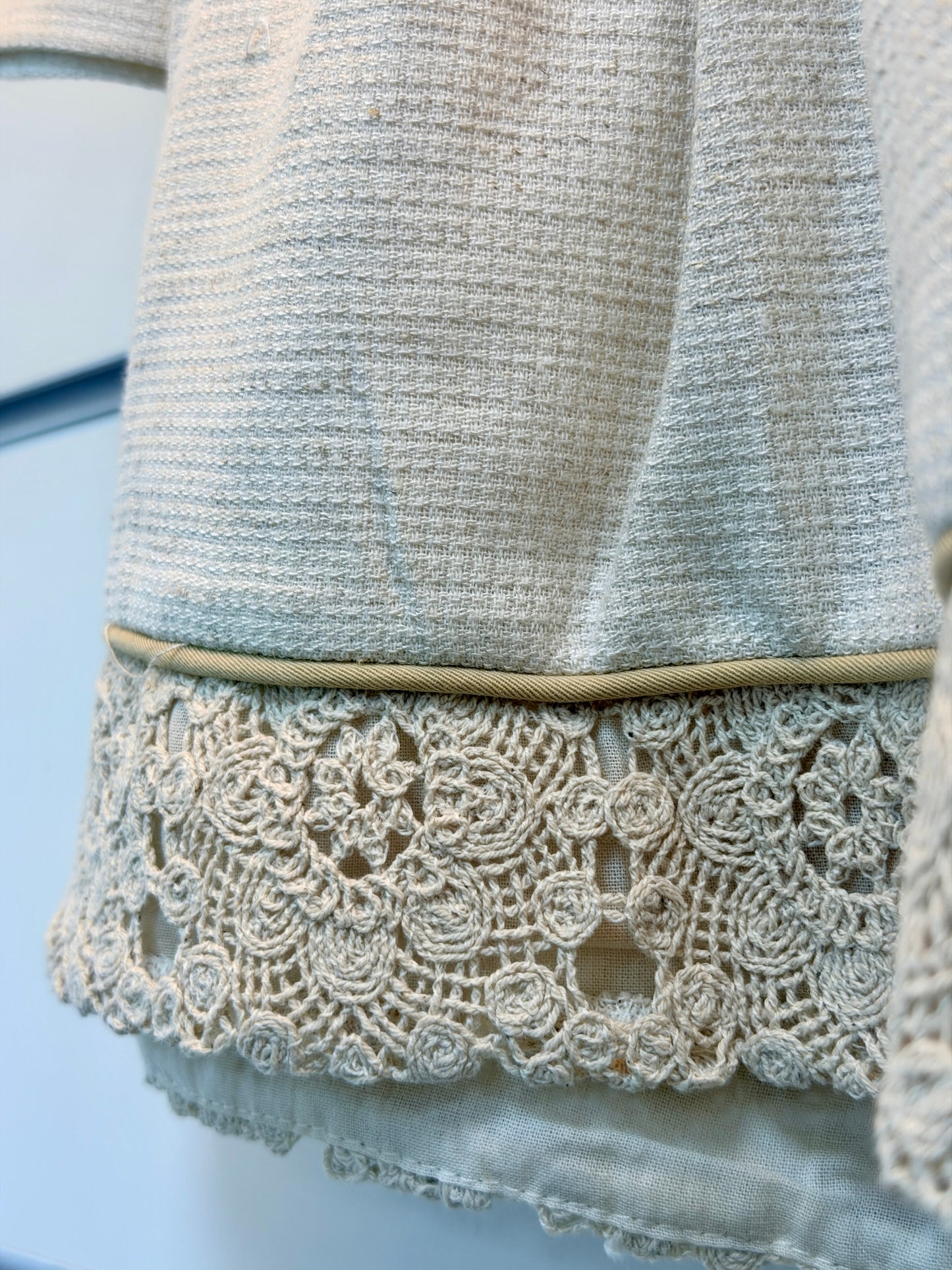 Tongs Baby Jurk – Elegant Lace Beige